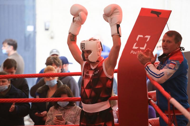 Технодинамика: Легендарный боксер Денис Лебедев принял участие в «Ударной десятке»