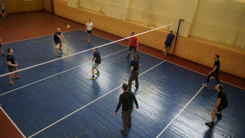 В Пскове прошли соревнования по волейболу, посвященные Дню войск национальной гвардии