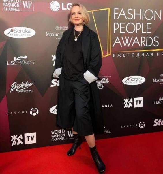 Татьяна Велес стала VIP-гостем на церемонии Fashion People Award 2021