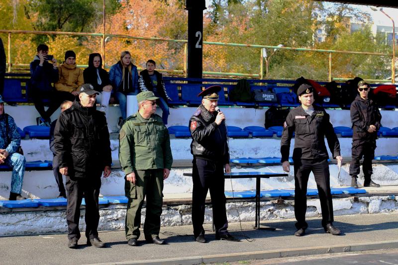 Ветераны челябинского СОБР провели военизированную эстафету для школьников Южного Урала