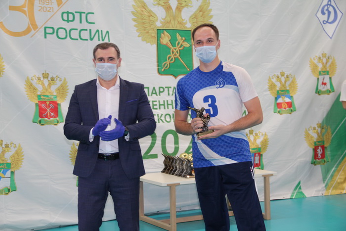 Смоленские таможенники приняли участие  в чемпионате  ФТС России по волейболу, посвященному 30-летию  таможенной службы Российской Федерации