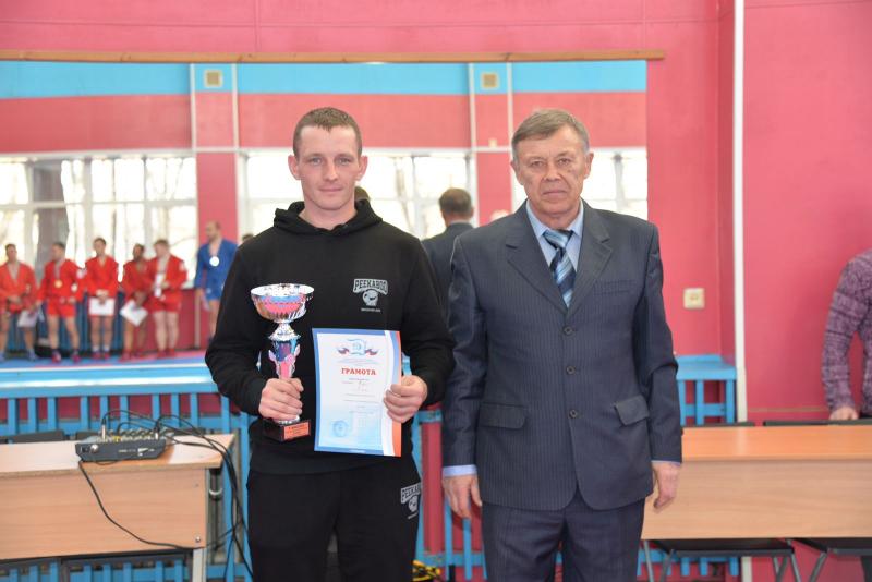 В Свердловской области сотрудники Росгвардии стали победителями в соревнованиях по самбо
