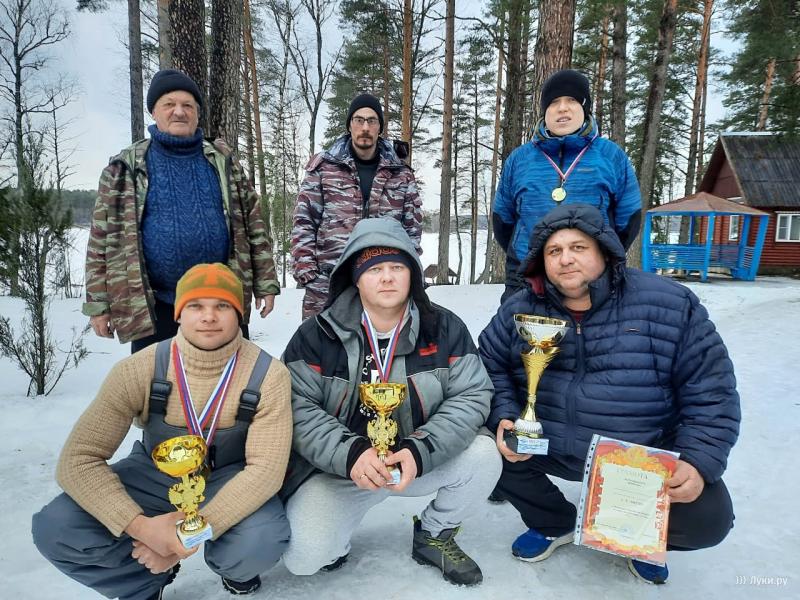 Команда «ЗЭТО» стала победителем Чемпионата Псковской области по зимней рыбалке