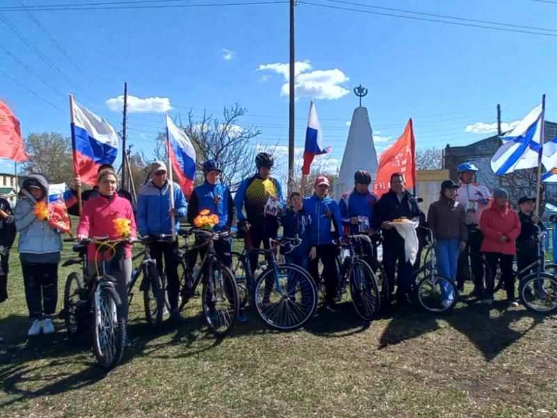 Ветераны войск правопорядка организовали патриотический велопробег в честь 77-й годовщины Великой Победы
