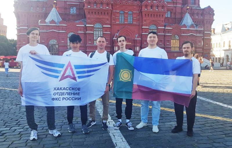 Студенты ХГУ стали финалистами Кубка России по компьютерному спорту