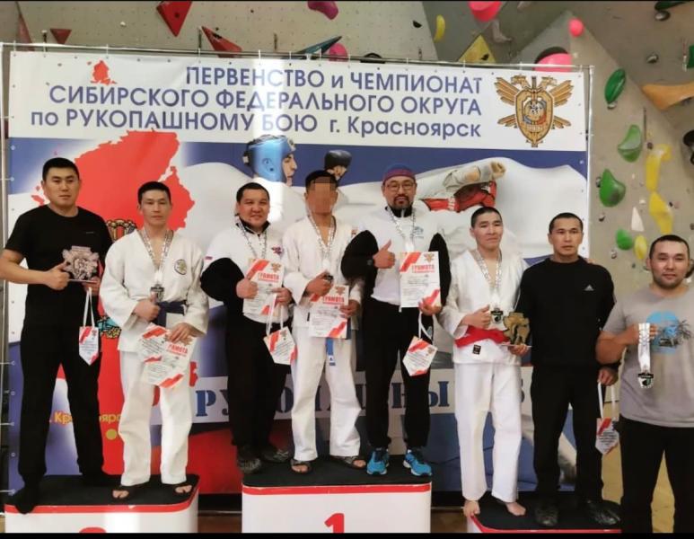 Росгвардеец из Тувы стал чемпионом Сибири по рукопашному бою
