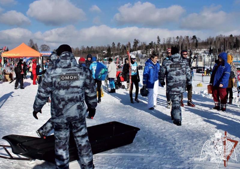 Росгвардейцы обеспечили правопорядок во время проведения Всероссийских соревнований по лыжным гонкам в Ярославской области