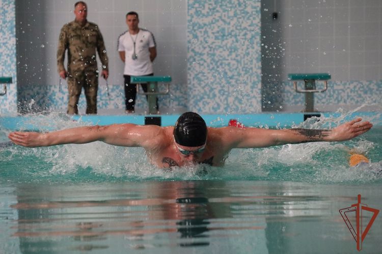В Уральском округе Росгвардии завершился чемпионат по плаванию