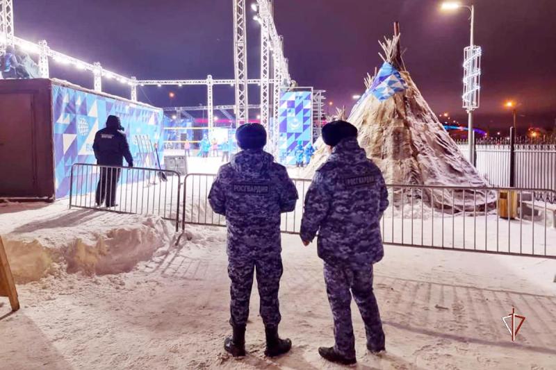 Росгвардия обеспечила правопорядок в период проведения Кубка России по волейболу на снегу на Ямале