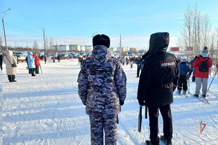 Росгвардия обеспечила общественную безопасность спортивно-массовых мероприятия на Ямале