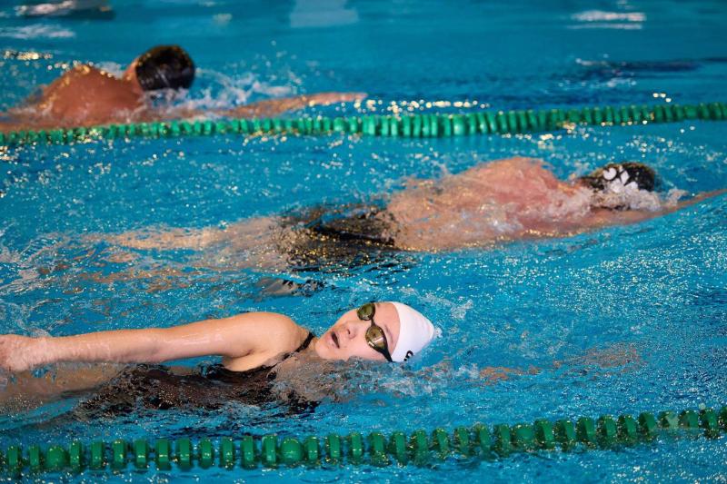 Офицер Росгвардии стала бронзовым призером республиканских соревнований по плаванию в Туве