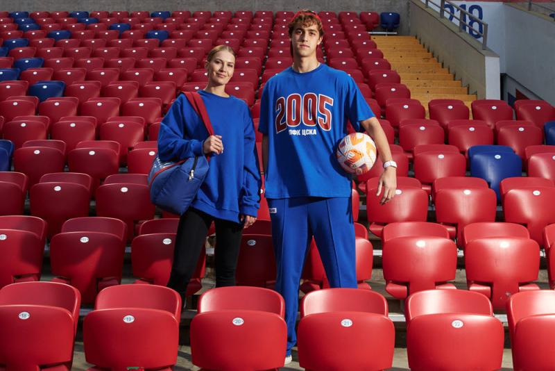 ПФК ЦСКА вместе с брендом одежды DNK Russia выпустили совместную коллекцию одежды
