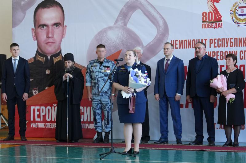 В Мордовии сотрудник ОМОН «Аркуда» Росгвардии — серебряный призер чемпионата по гиревому спорту