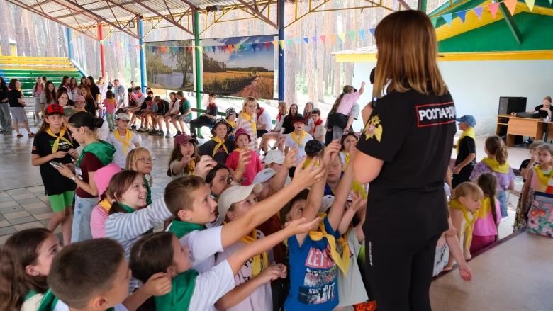 Росгвардейцы в рамках ведомственной акции встретились с отдыхающими в детском лагере в Тамбовской области