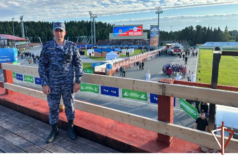 В Югре Росгвардия обеспечила безопасность Чемпионата и Первенства МЧС России по пожарно-спасательному спорту