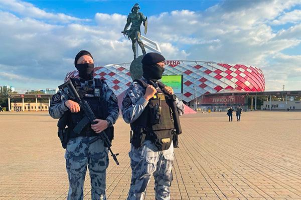 В Москве Росгвардия обеспечила безопасность футбольного матча
