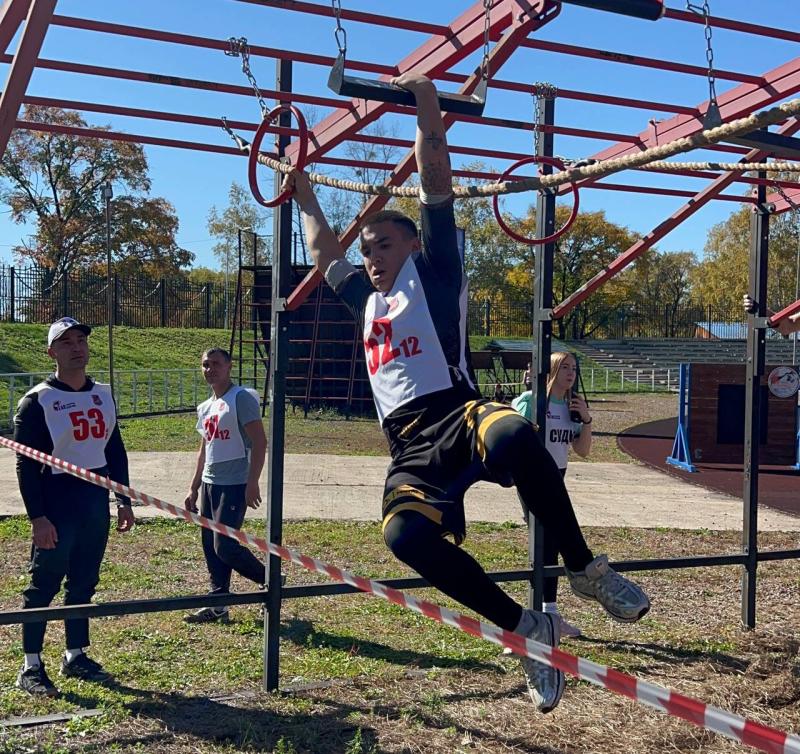 Росгвардейцы успешно выступили на чемпионате Дальнего Востока по гонкам с препятствиями в Биробиджане