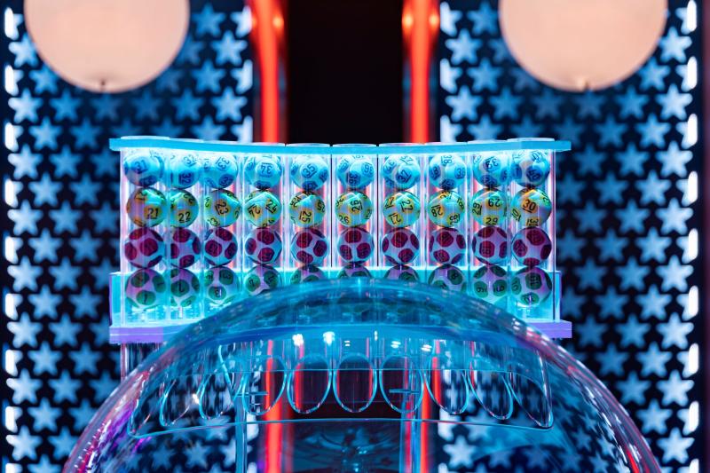 Пермяк выиграл миллион в акции для участников лотереи «Мечталлион» и подарит детям шанс на спортивную карьеру