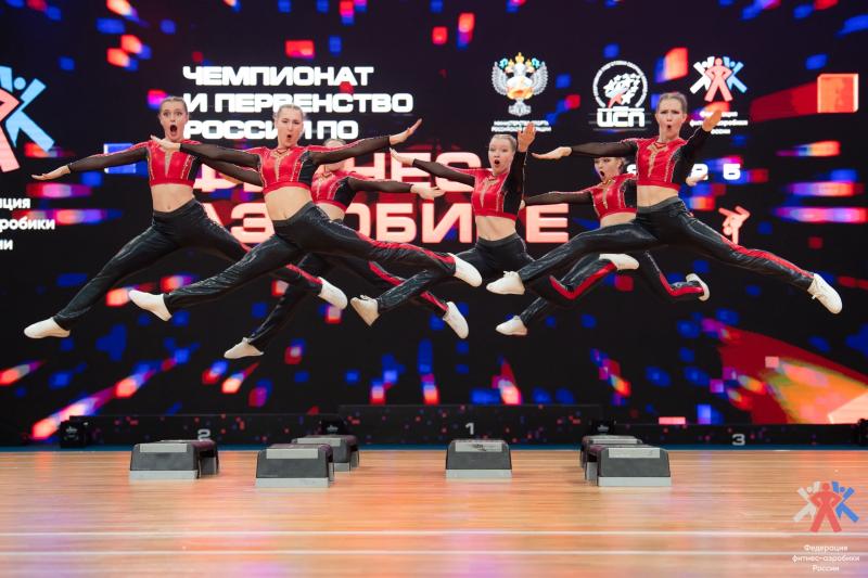 Красноярск принимает отборочные соревнования Чемпионата России по фитнес-аэробике